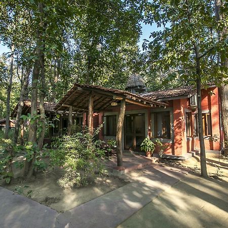 Kanha Jungle Lodge Dhanwār Exterior foto